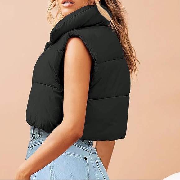 Cropped puffer vest - Picture 4 of 5